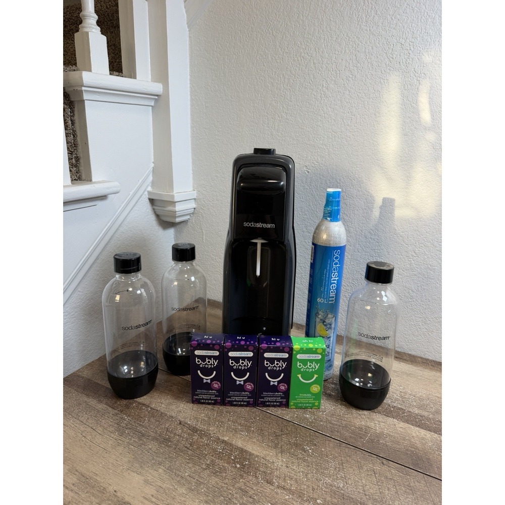 Soda Stream Fizzi One Touch Electric Sparkling Water Maker Kitchen Utensil